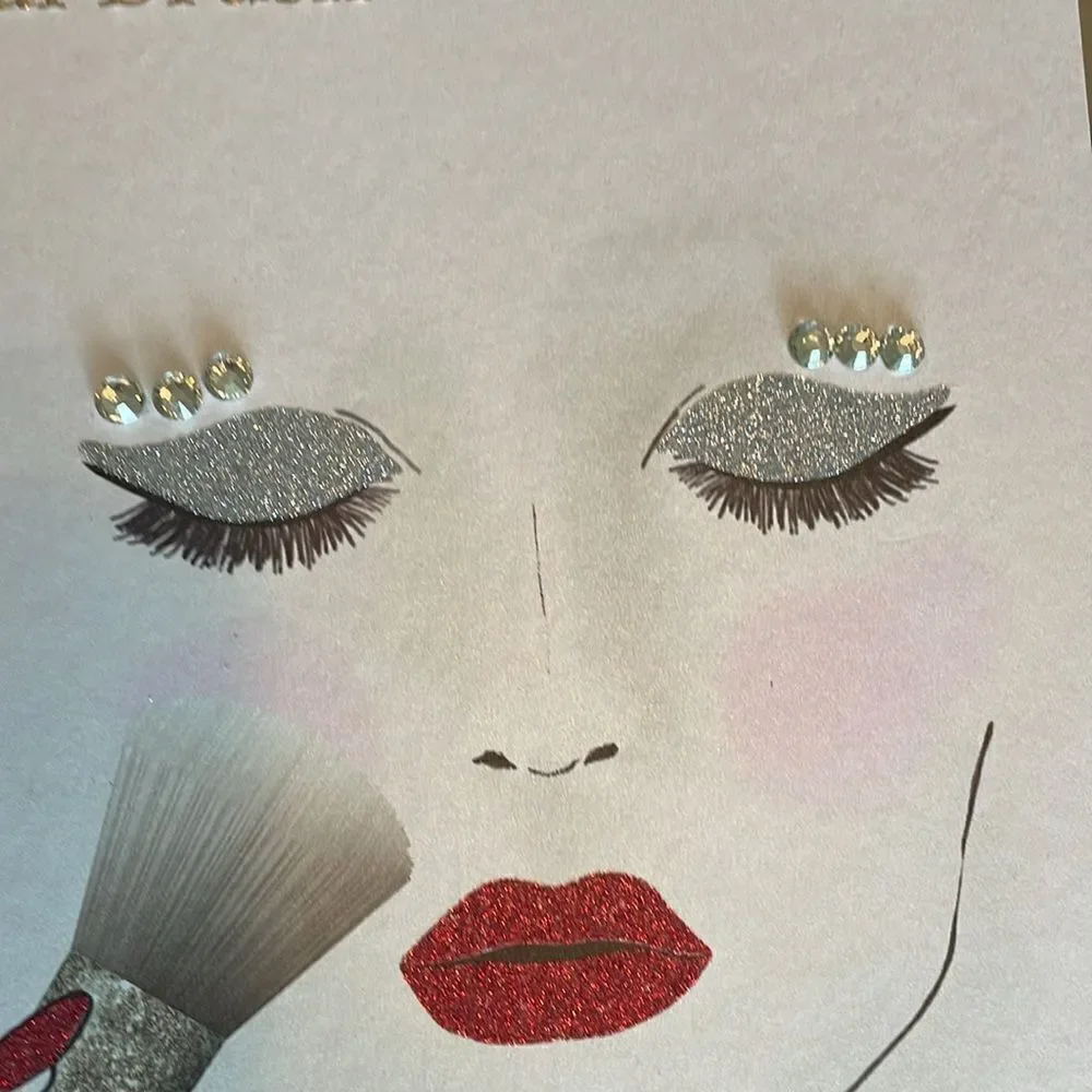 Ellen Tracy Essential Brush Collection - Picture 2 of 6